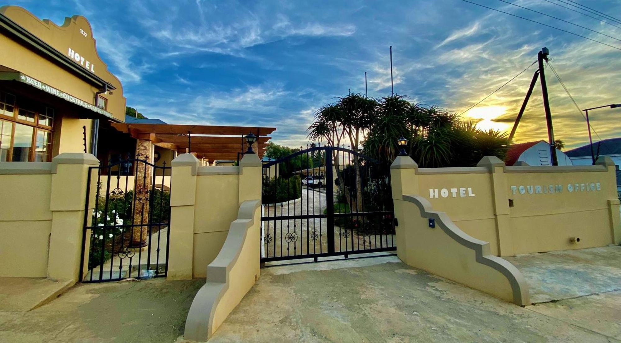 Uniondale  Schulteheim Hotel מראה חיצוני תמונה